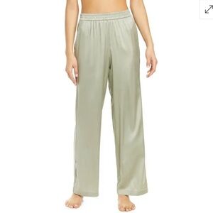 Skims Stretch Silk Pajama Pants In Talc